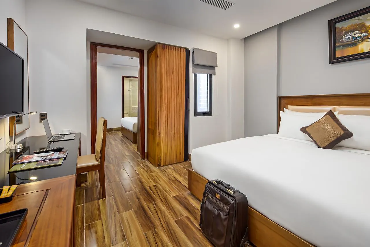 Alisia Beach Hotel Da Nang