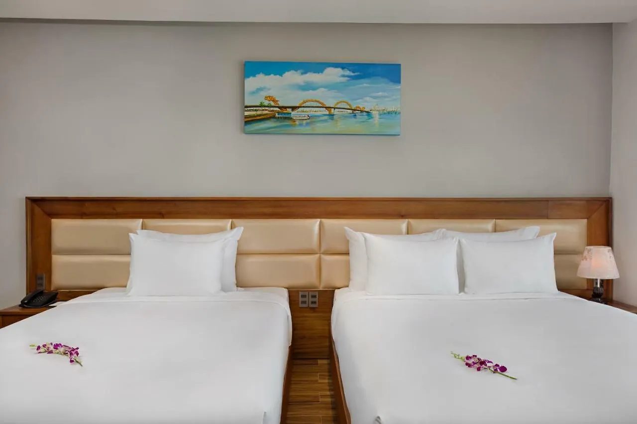 Alisia Beach Hotel Da Nang